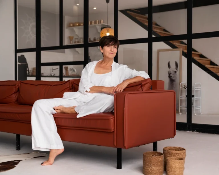 rustic farmhouse sideboard/buffet